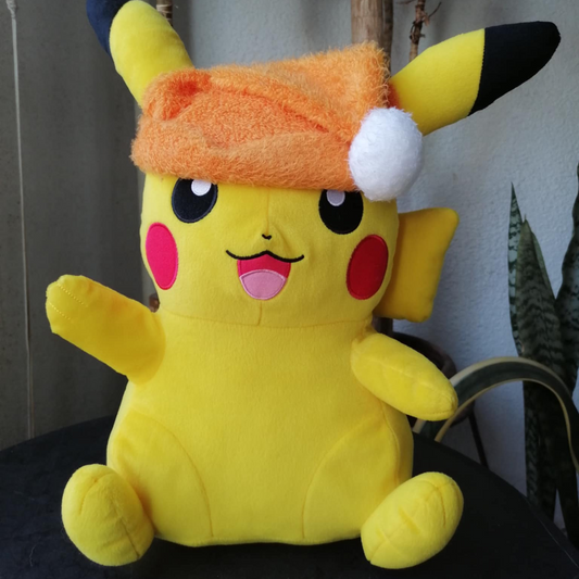 Peluche Pikachu Gorra Pijama Naranja